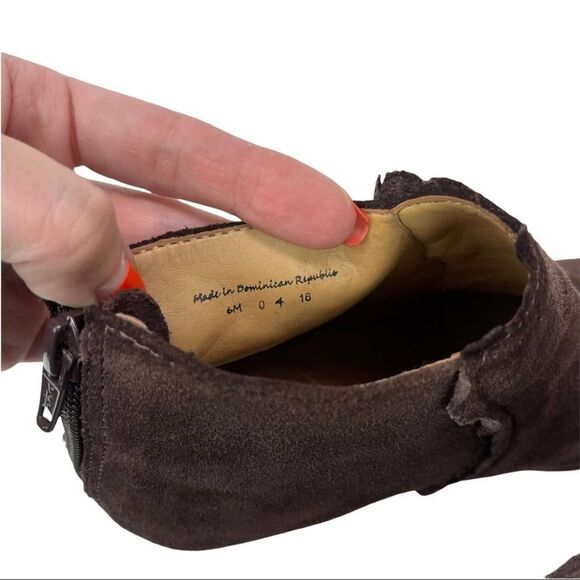 Jack Rogers Wedge Ankle Bootie Emery Dark Espresso Scalloped Trim Suede Size 6 - Picture 12 of 15